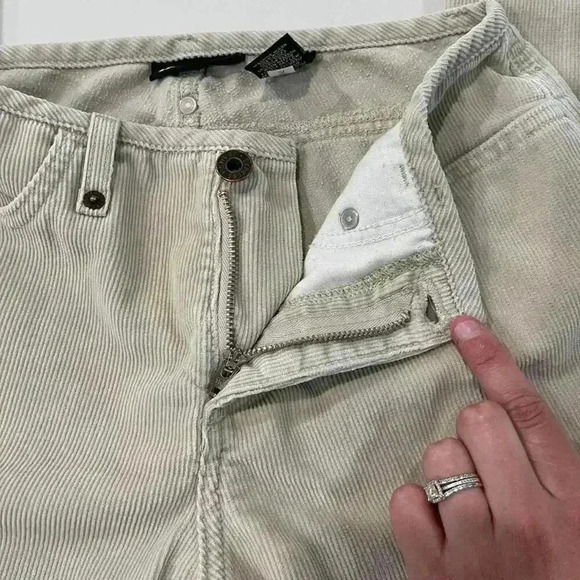 Vintage Express Corduroy Y2K Low Rise Flare Pants Women’s Size 1/2 - Picture 5 of 10